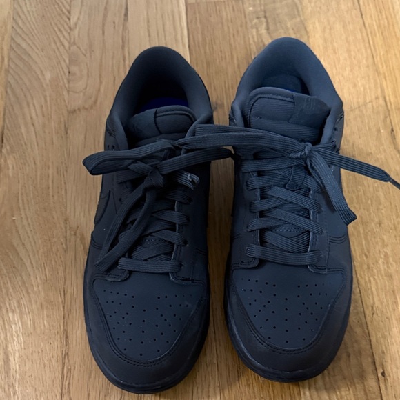 Nike Women’s All-Black Sneakers - Picture 2 of 4